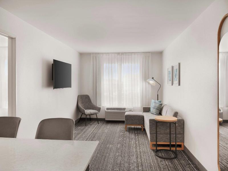Towneplace Suites Chicago Naperville image