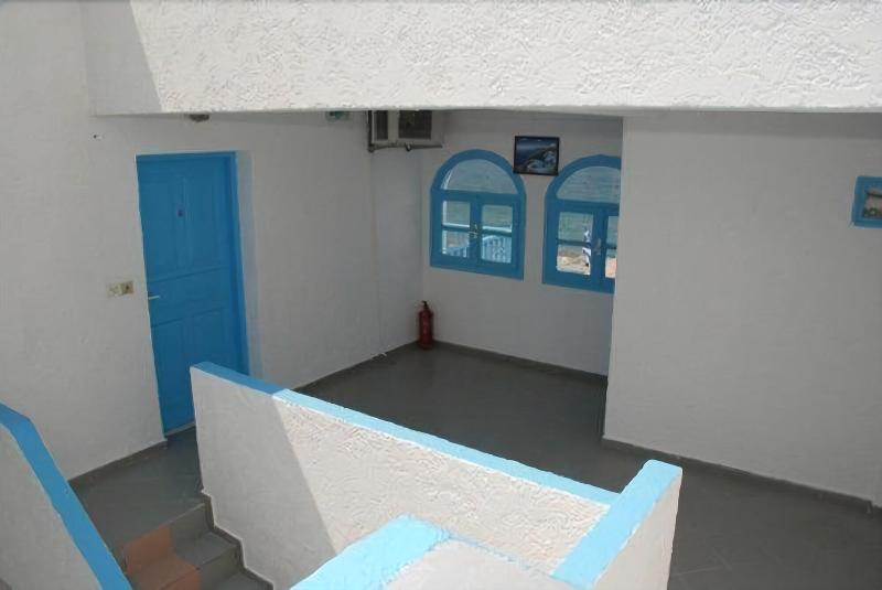 Socrates Apartments & Restaurant image