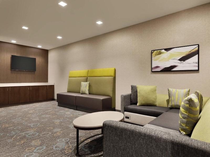 Courtyard By Marriott St Paul Woodbury image