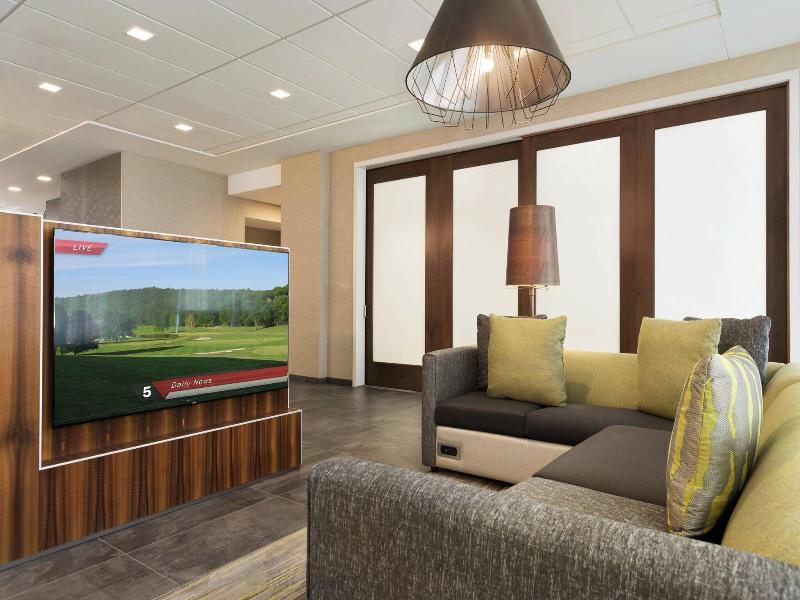 Courtyard By Marriott St Paul Woodbury