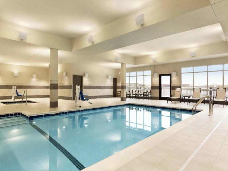 Courtyard By Marriott St Paul Woodbury