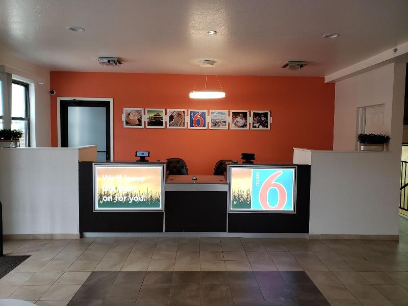 Motel 6 Sedalia, MO image
