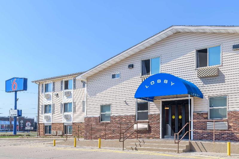 Motel 6 Sedalia, MO image