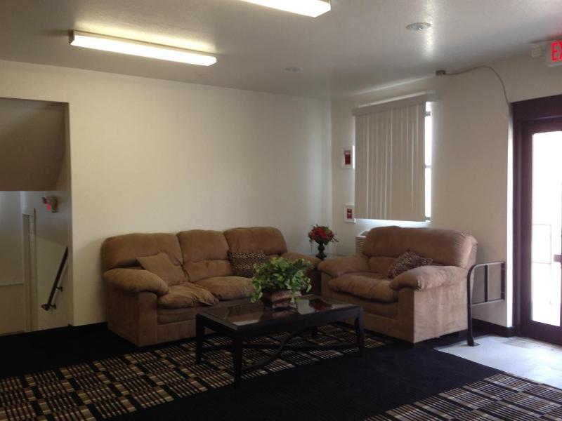 Motel 6 Sedalia, MO image