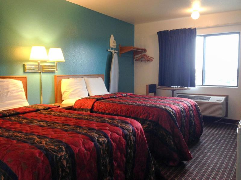 Motel 6 Sedalia, MO image