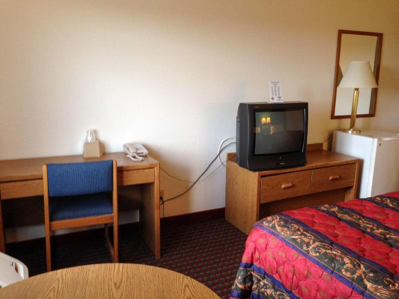 Motel 6 Sedalia, MO image