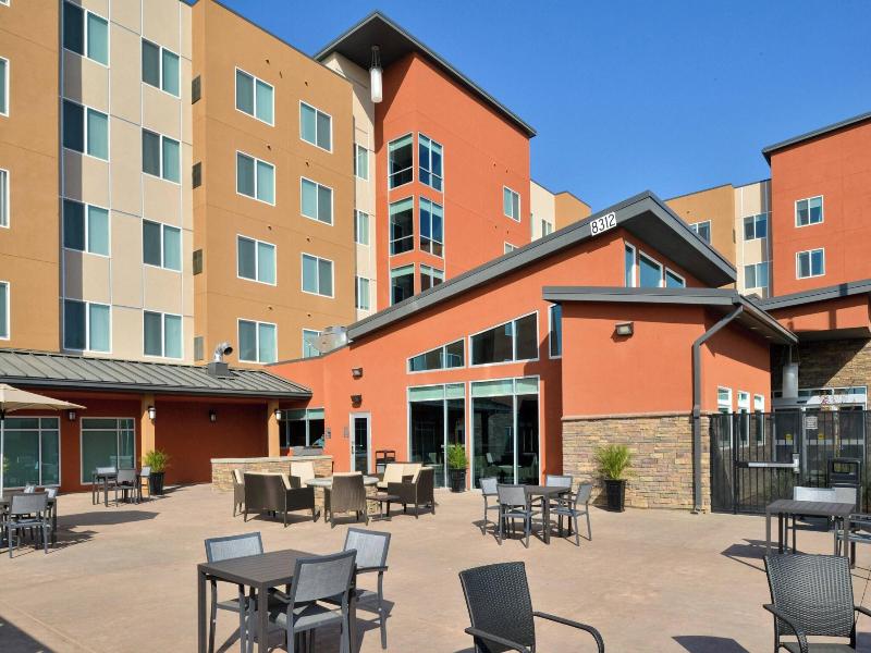 Residence Inn By Marriott Bakersfield West