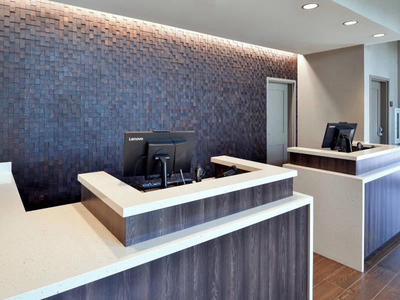 Residence Inn By Marriott Bakersfield West