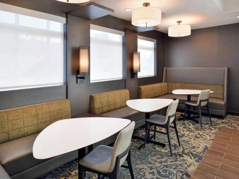Residence Inn By Marriott Bakersfield West