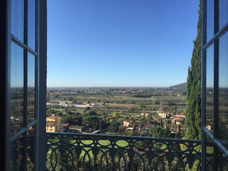 Villa Alta image