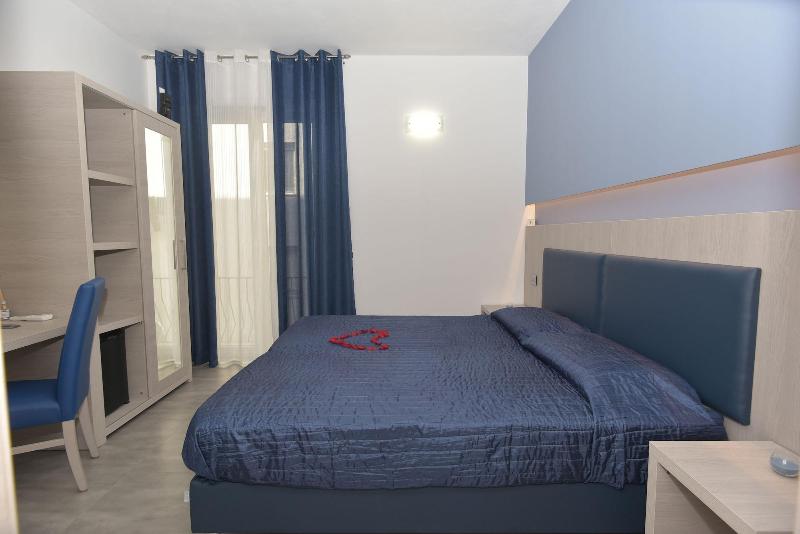 Eden Rooms image