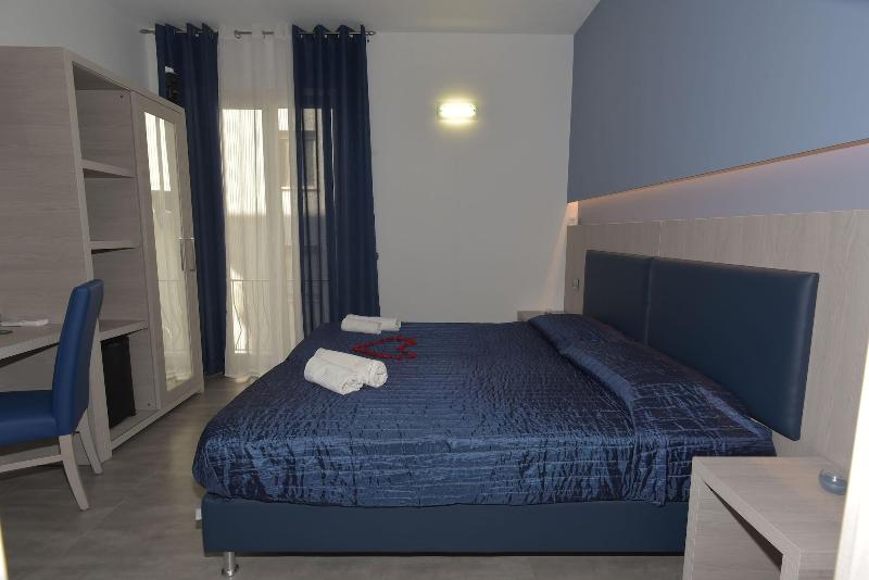 Eden Rooms image