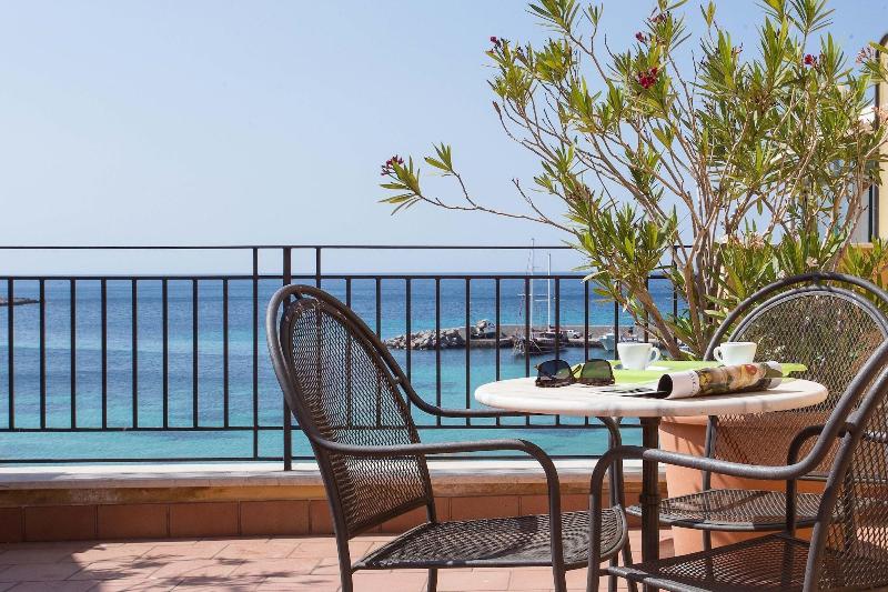Palermo Mare Holidays — general view