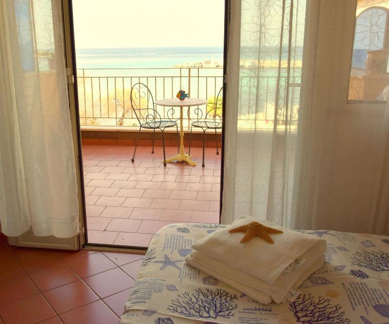 Palermo Mare Holidays image