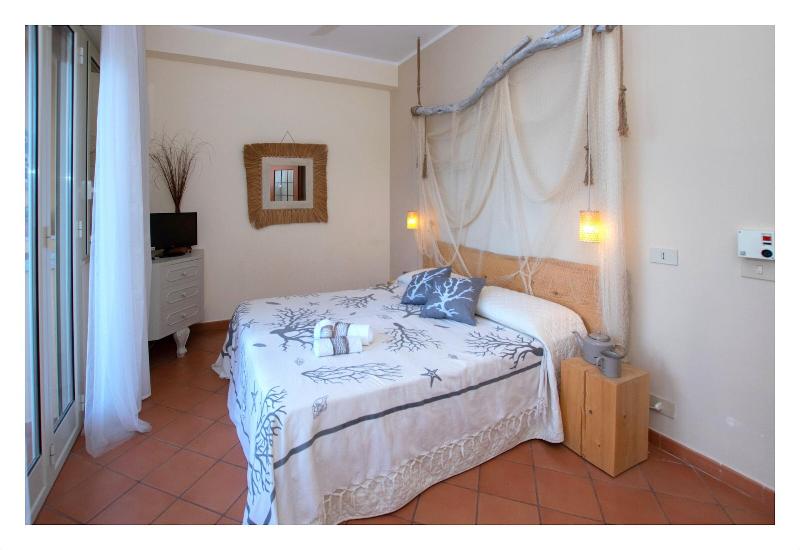 Palermo Mare Holidays image