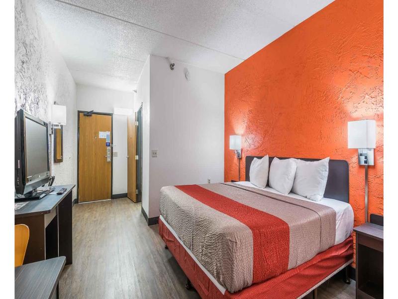 Motel 6 Bridgeview, Il image