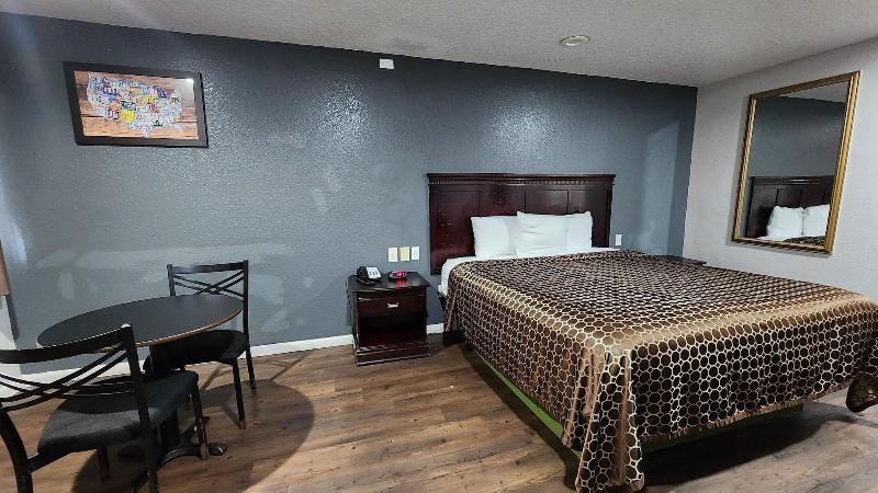 Express Inn Hobby image