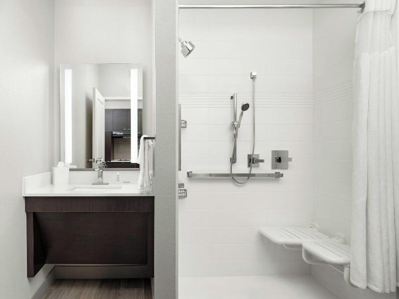 Towneplace Suites Houston Hobby Airport image