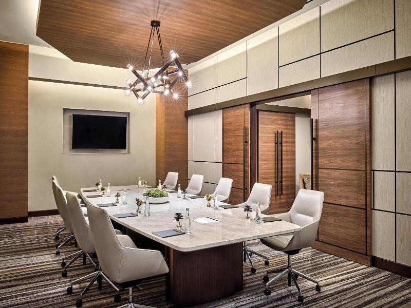 Jw Marriott Anaheim Resort image