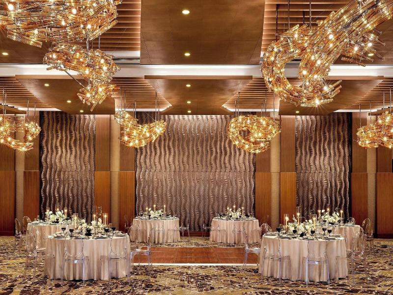 Jw Marriott Anaheim Resort image