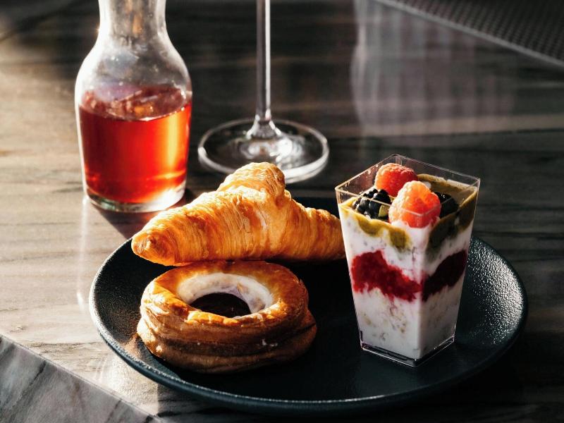 Jw Marriott Anaheim Resort image