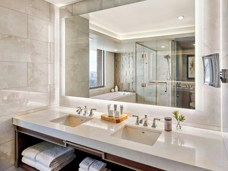 Jw Marriott Anaheim Resort image