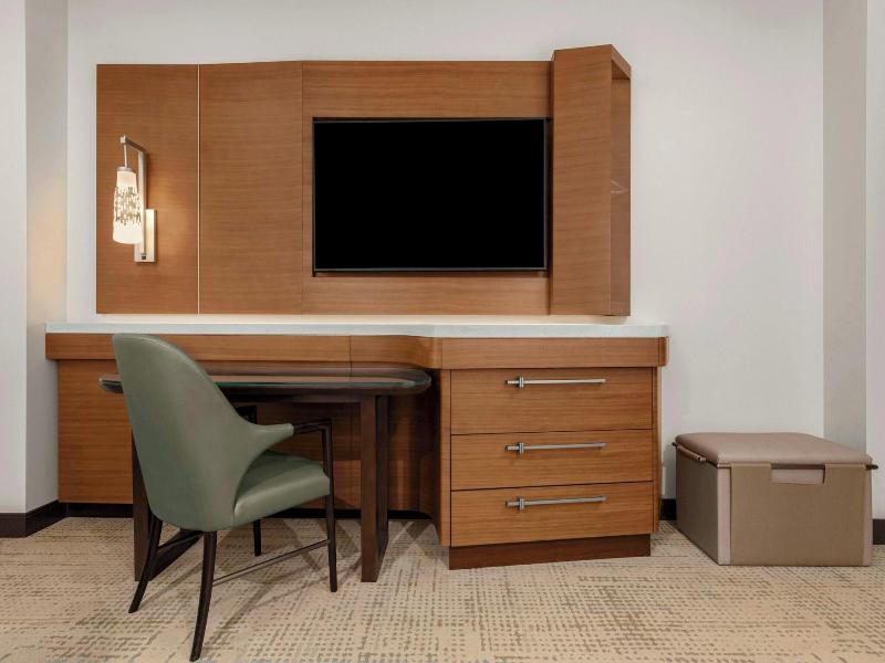 Jw Marriott Anaheim Resort image