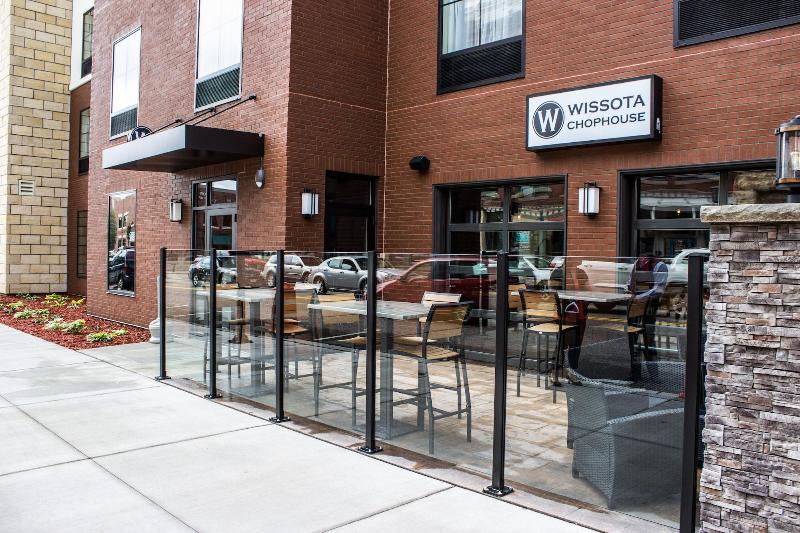 Cobblestone Hotel & Suites – Stevens Point image
