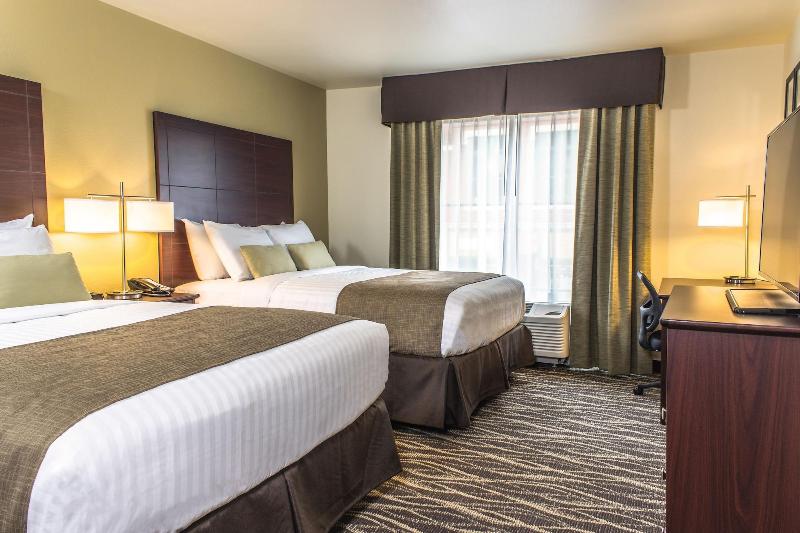 Cobblestone Hotel & Suites – Stevens Point image