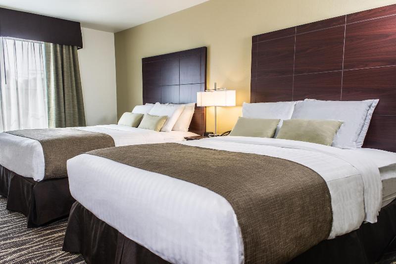 Cobblestone Hotel & Suites – Stevens Point image