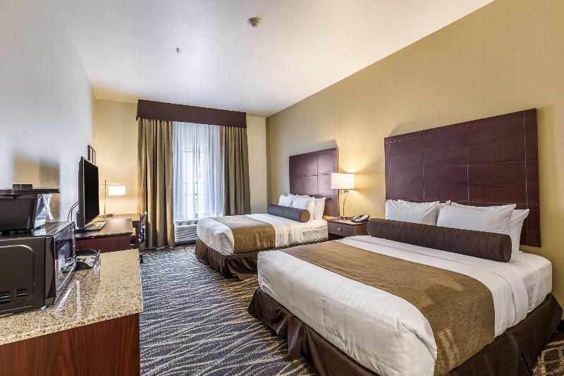 Cobblestone Hotel & Suites – Stevens Point image