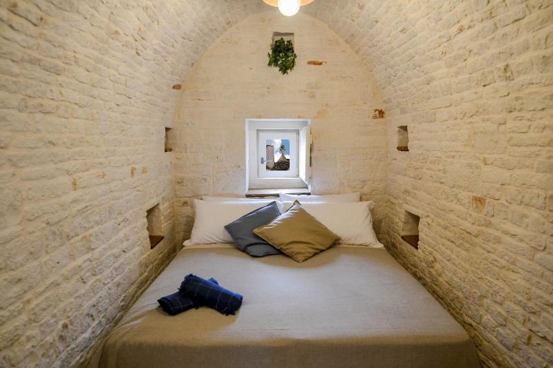 Trulli Lithos Suite image