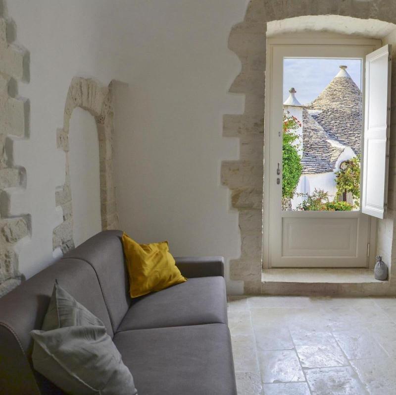 Trulli Lithos Suite image