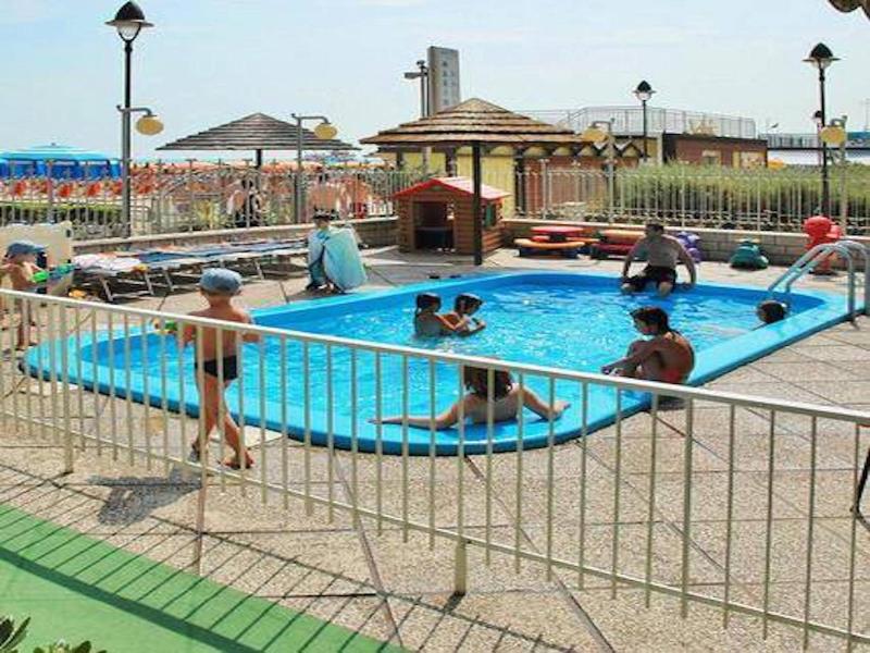 Hotel Marina — general view
