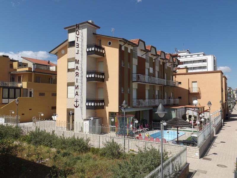 Hotel Marina image