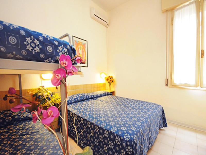 Hotel Marina image