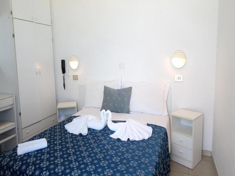 Hotel Marina image