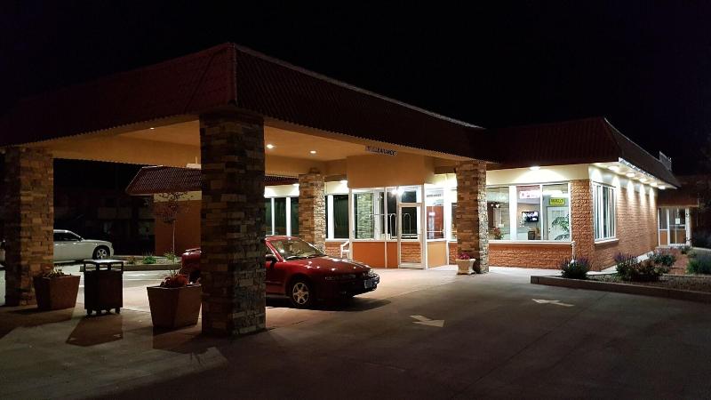 La Junta Inn — general view