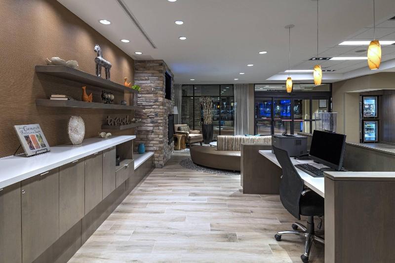 Fairfield Inn & Suites by Marriott Colorado Spring image