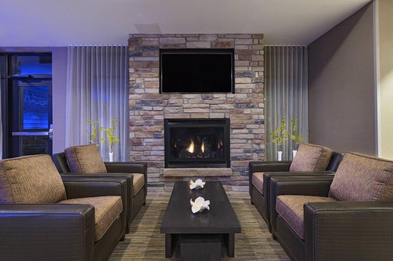 Fairfield Inn & Suites by Marriott Colorado Spring image