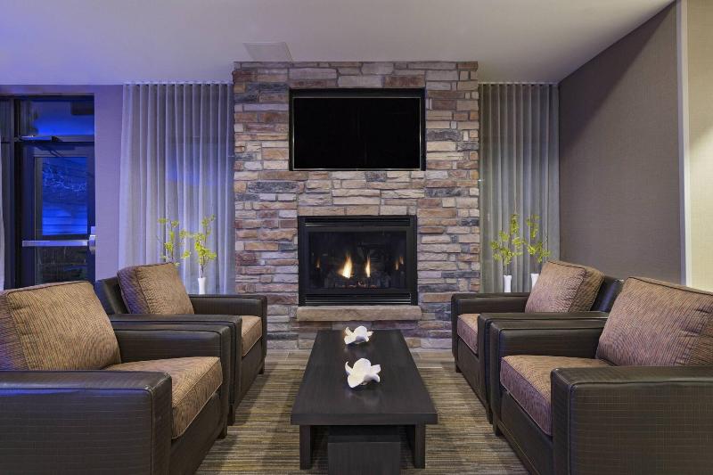 Fairfield Inn & Suites by Marriott Colorado Spring image