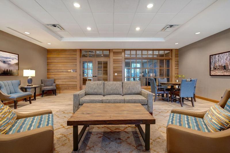 Fairfield Inn & Suites by Marriott Colorado Spring image