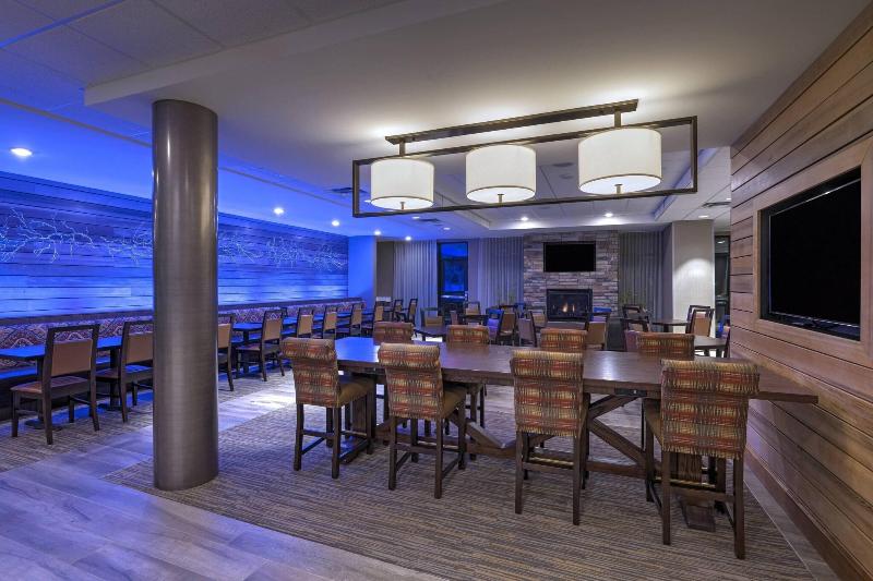 Fairfield Inn & Suites by Marriott Colorado Spring image