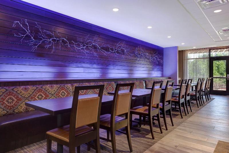 Fairfield Inn & Suites by Marriott Colorado Spring image