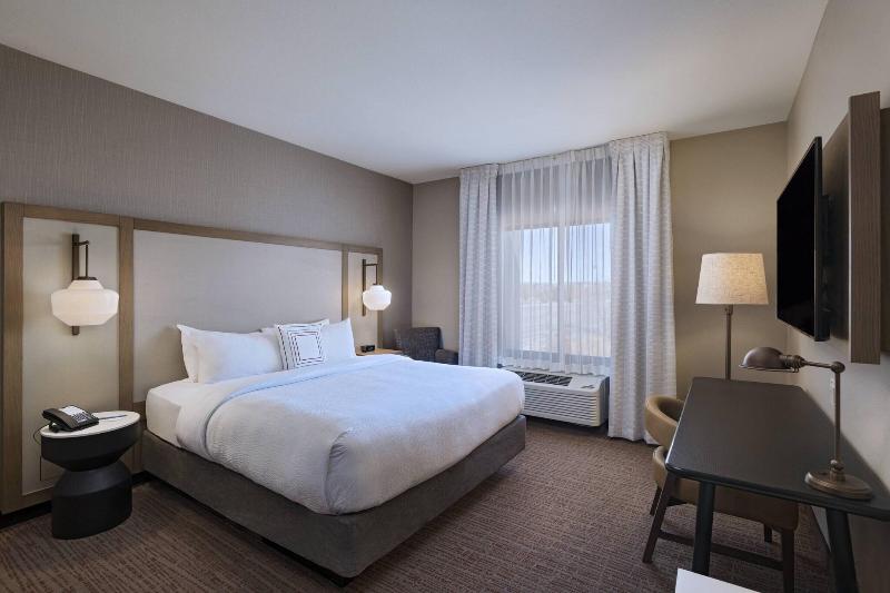 Fairfield Inn & Suites by Marriott Colorado Spring image