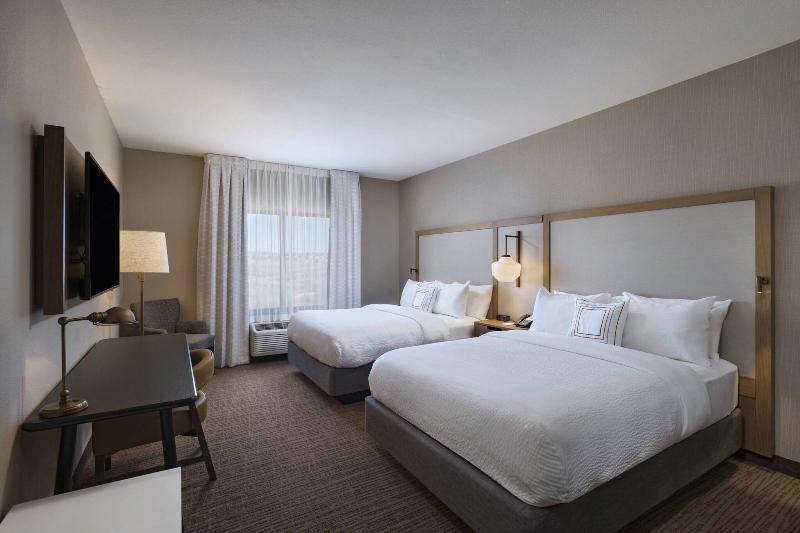 Fairfield Inn & Suites by Marriott Colorado Spring image