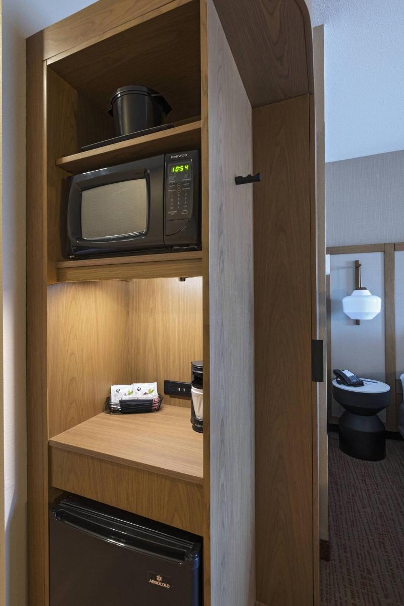 Fairfield Inn & Suites by Marriott Colorado Spring image