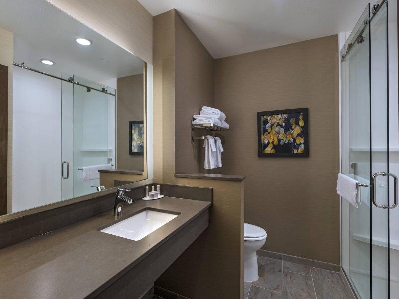 Fairfield Inn & Suites by Marriott Colorado Spring image
