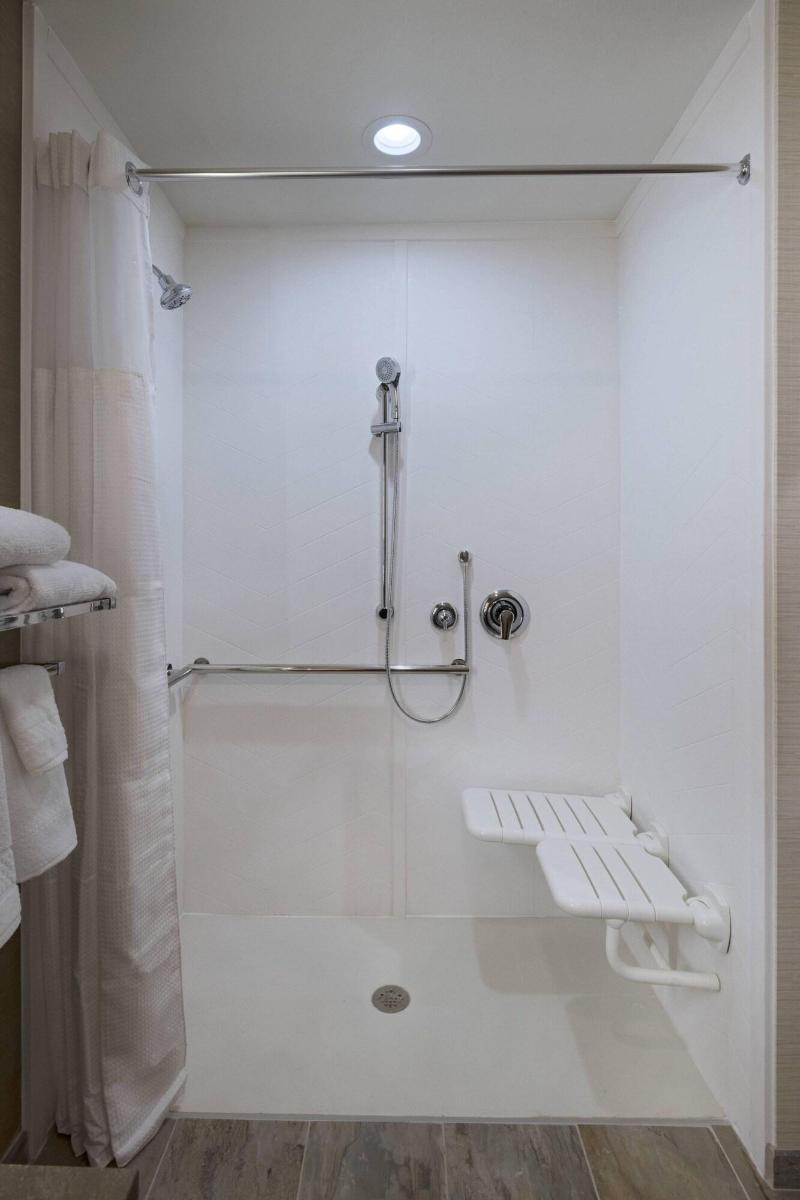 Fairfield Inn & Suites by Marriott Colorado Spring image