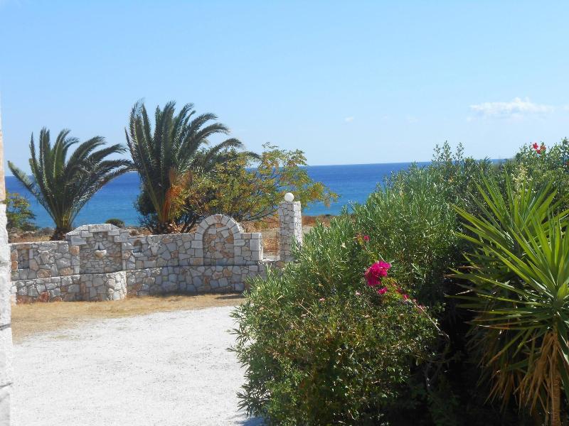 Iris Apartments And Rooms